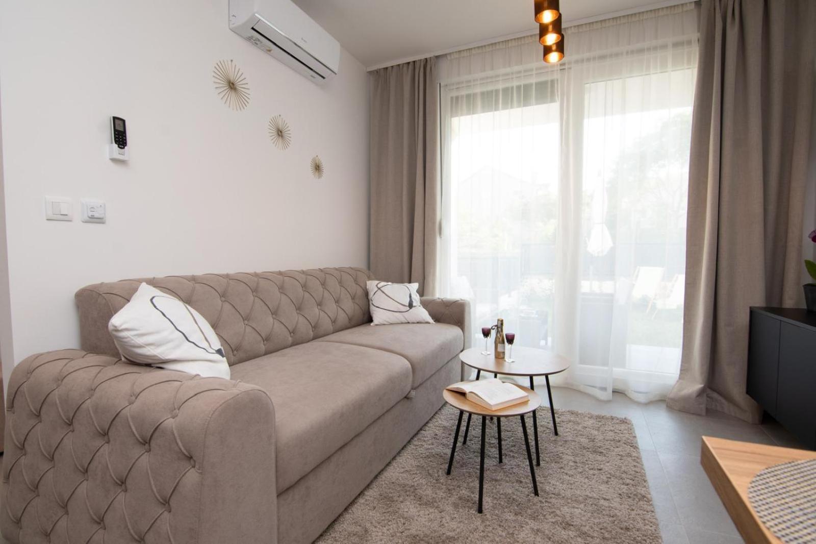 Studio Apartman Apollonia Сини Екстериор снимка